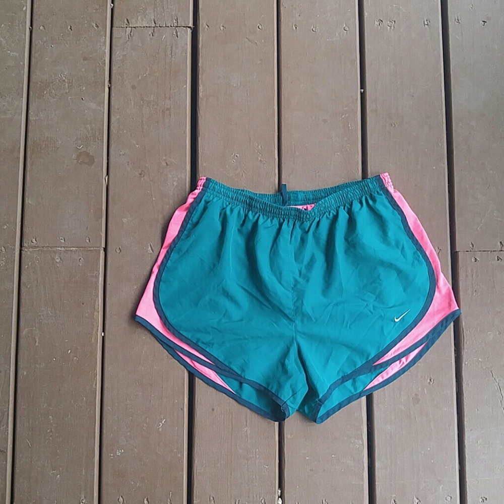 Nike Dri Fit Tempo Running Shorts